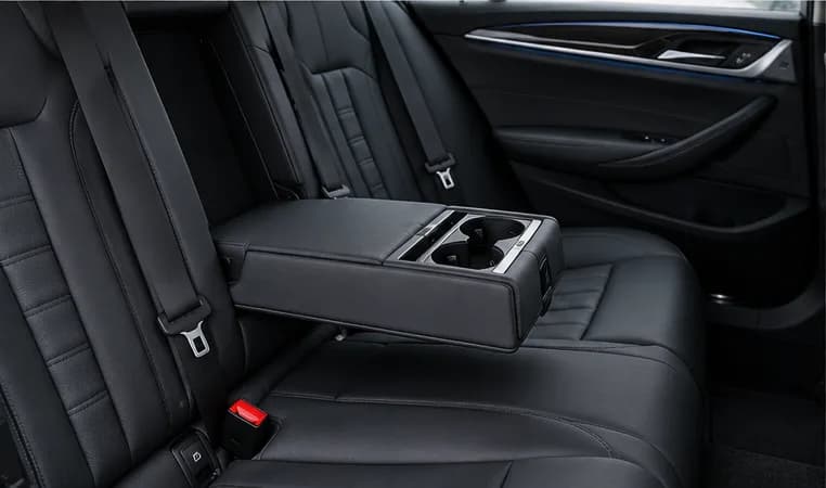 BMW 5 Series, rear armrest and cupholder detail
