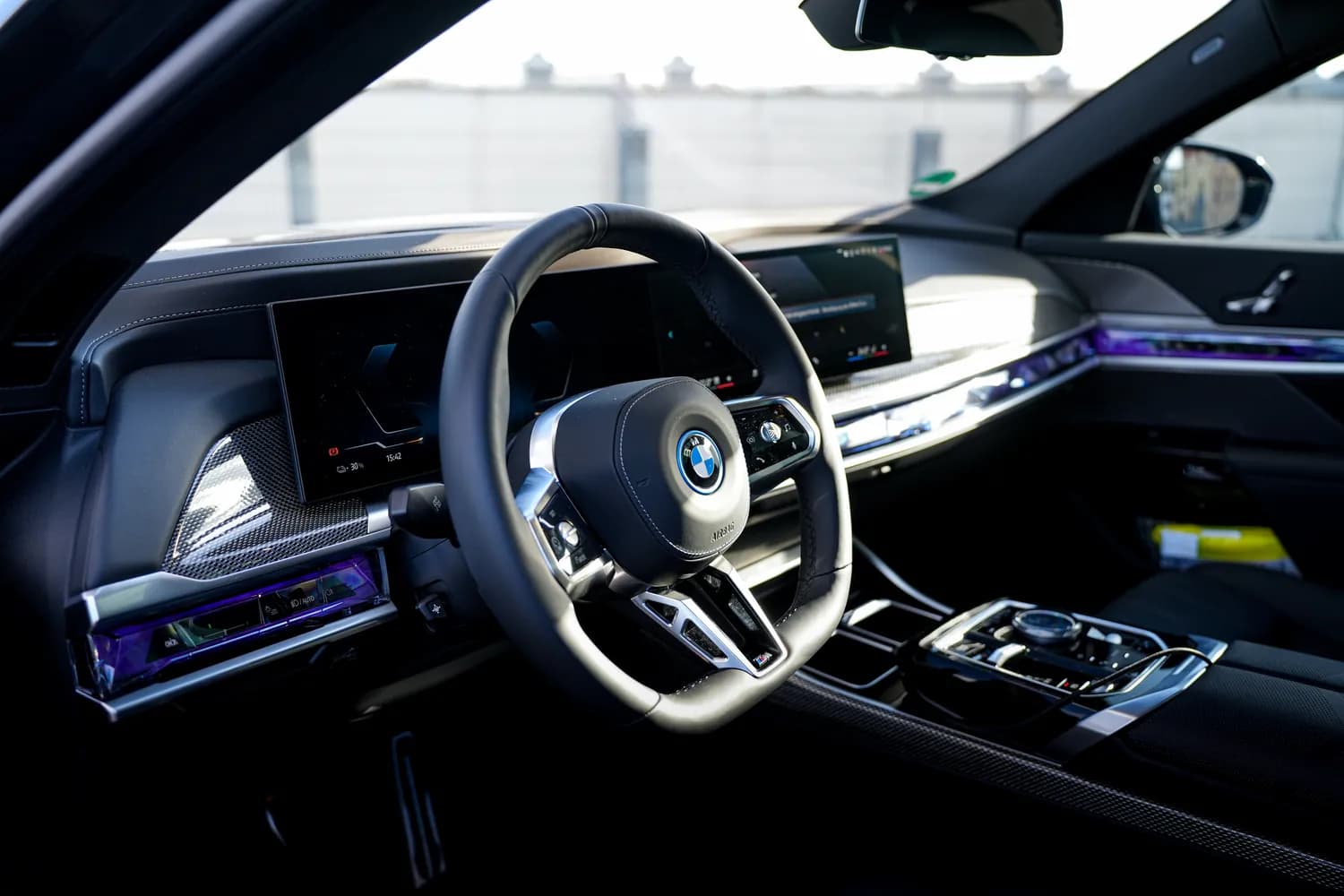 BMW 7 Series, dashboard detail