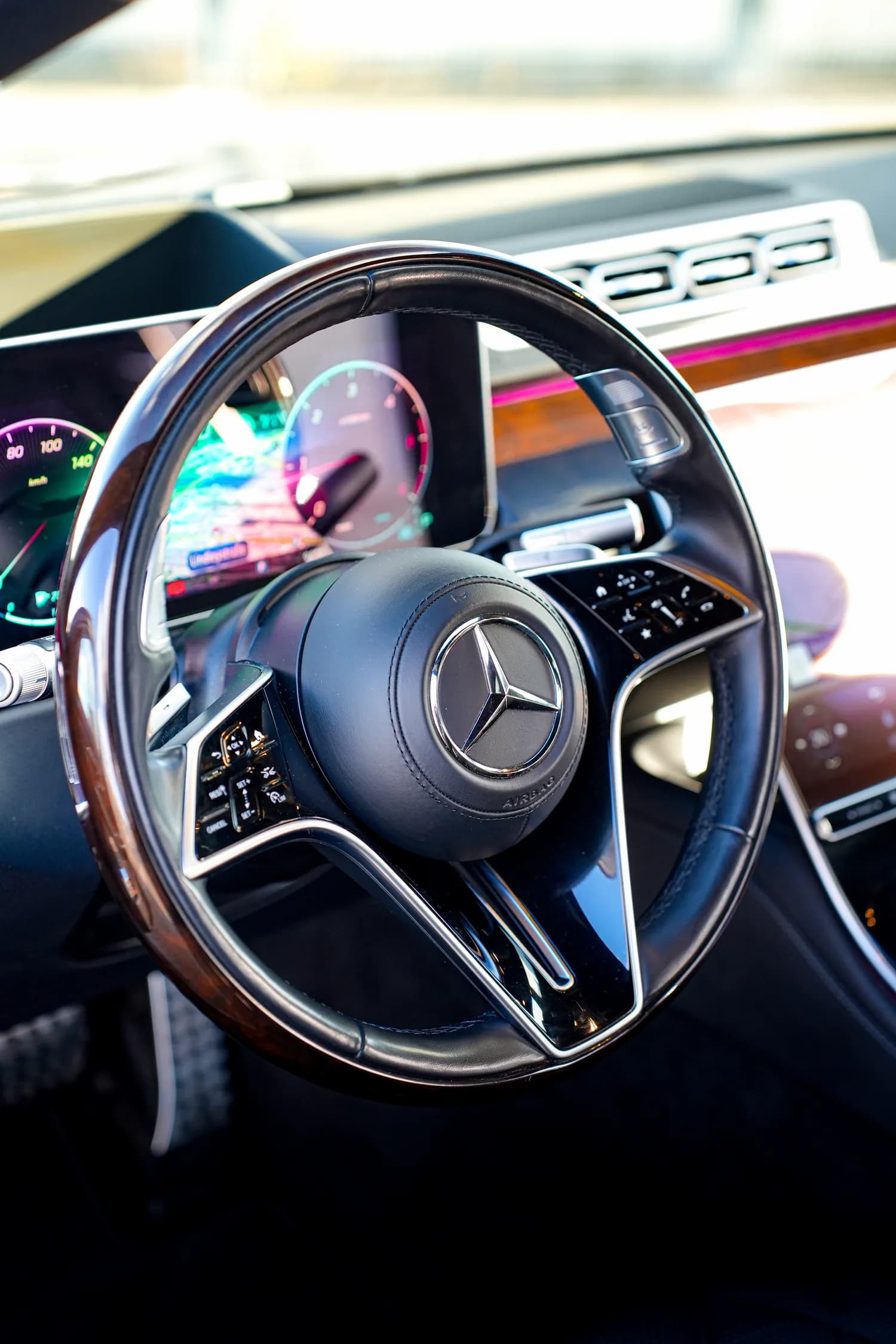 Mercedes-Benz S-Class cabin, steering wheel with ambient lighting