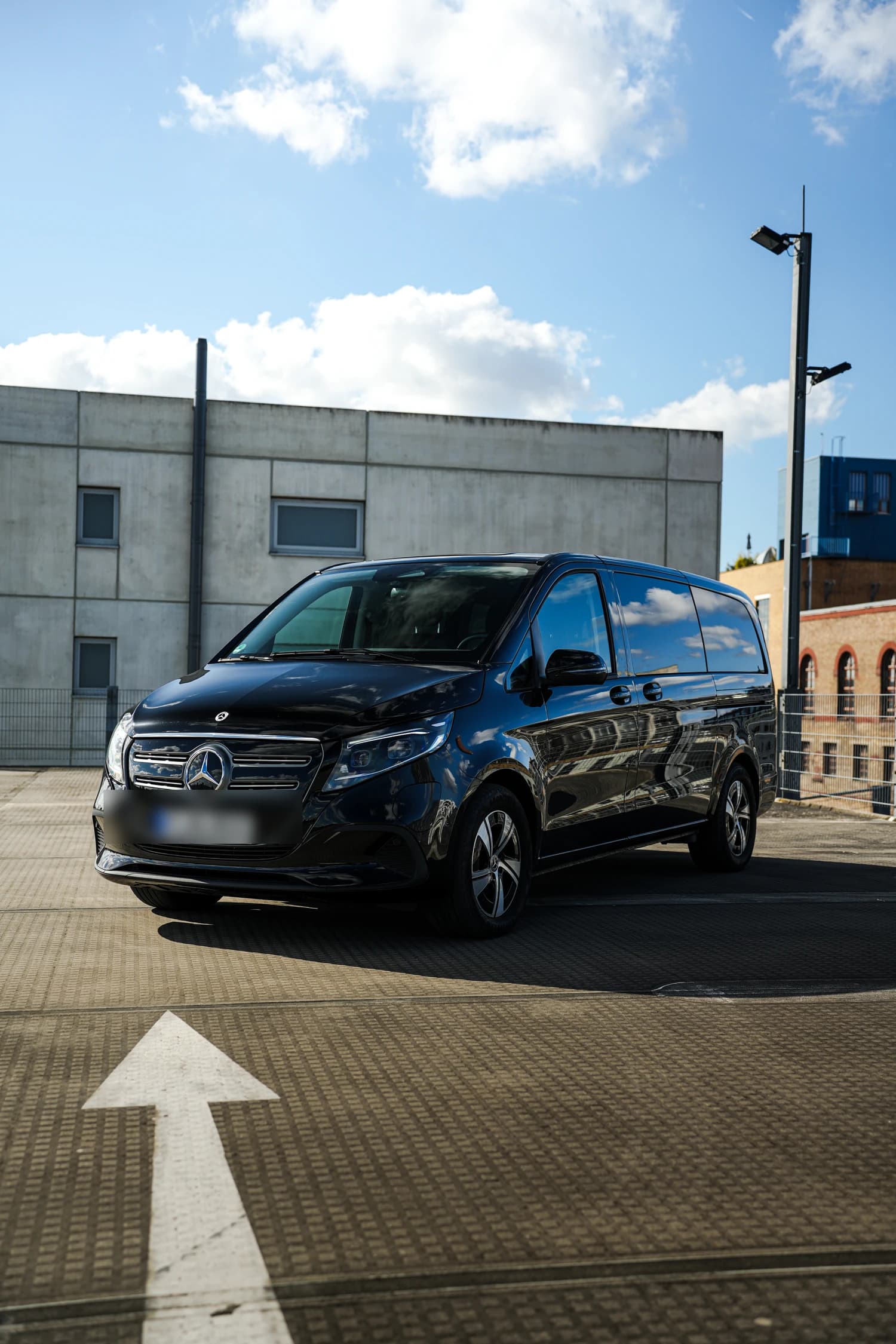 Mercedes-Benz V-Class, rear angle