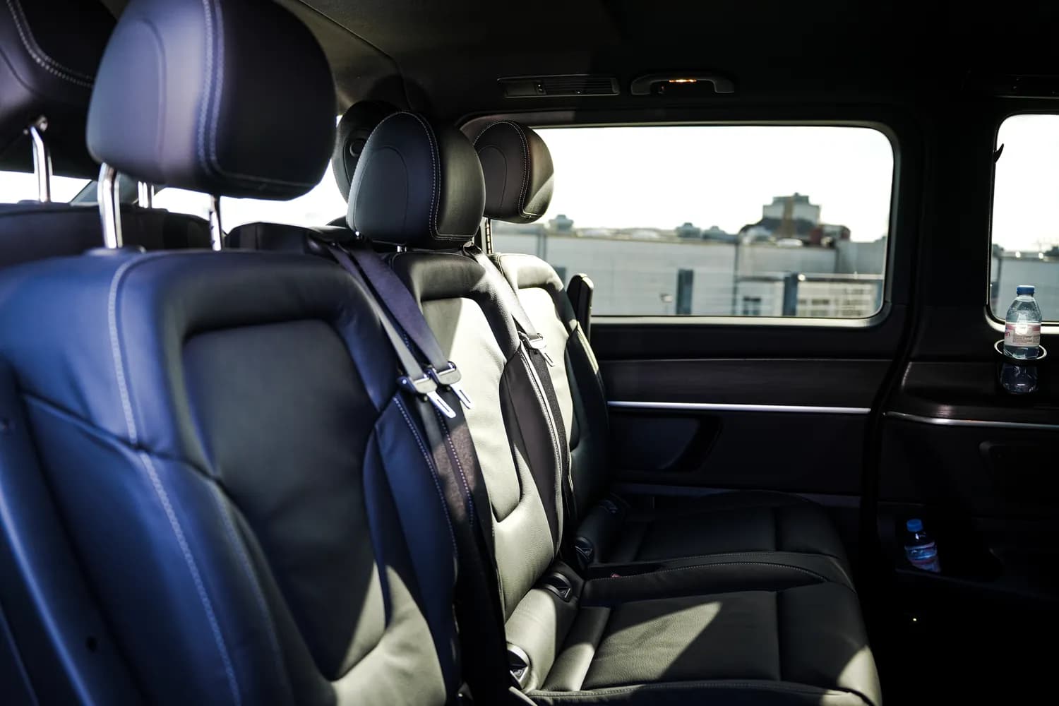Mercedes-Benz V-Class, rear captain's chairs